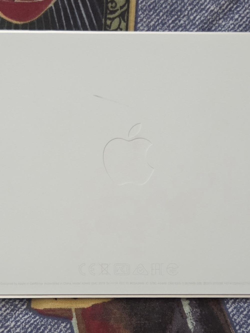 Apple Magic W/ Bluetooth Compact Keyboard - Picture 8 of 8